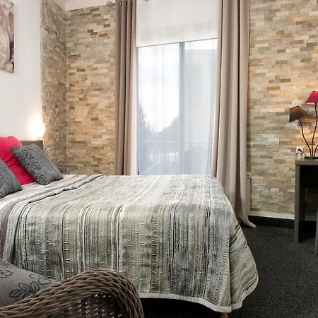 Le Chardon Bleu 3* Sainte-Maxime